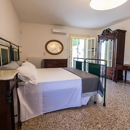 B&B Sestochilometro San Cataldo  Buitenkant foto