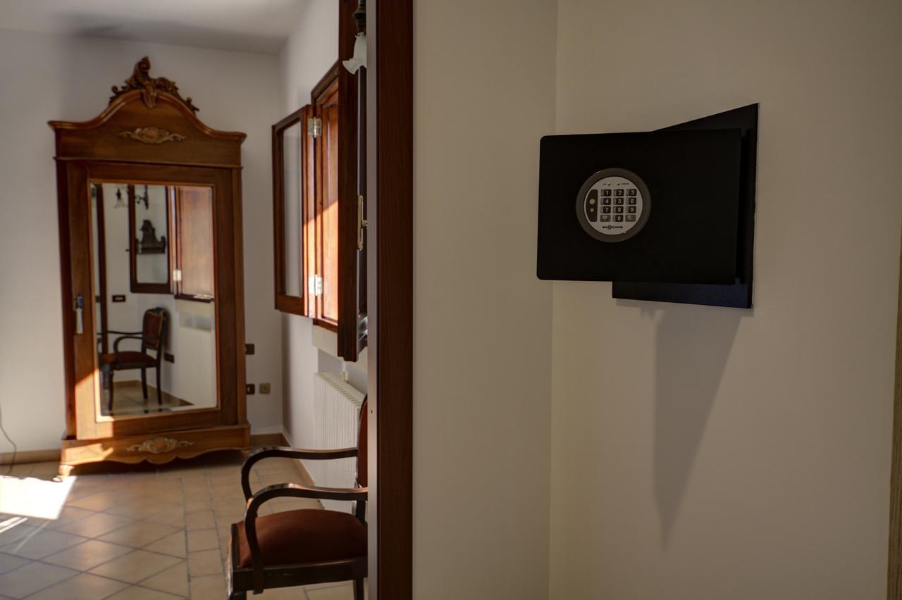B&B Sestochilometro San Cataldo  Buitenkant foto
