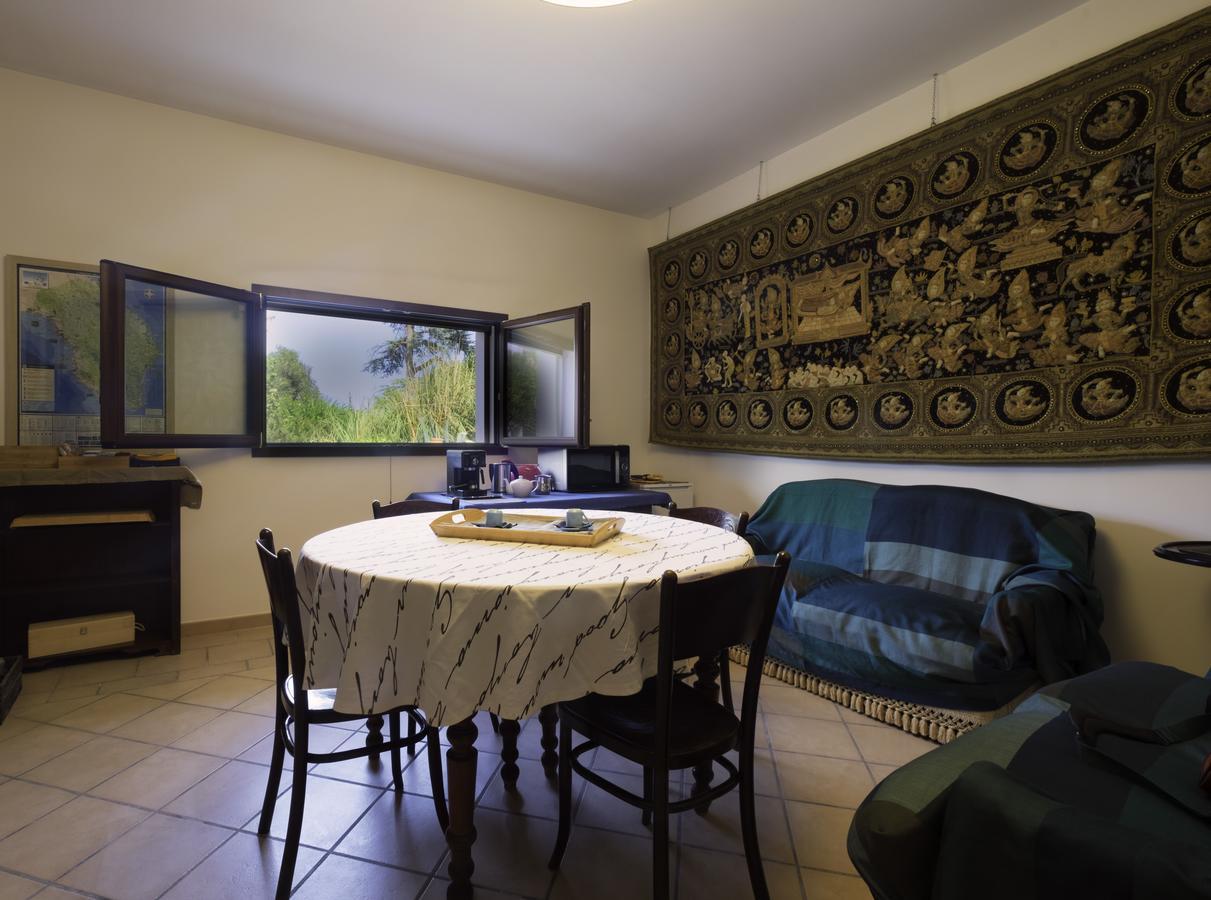 B&B Sestochilometro San Cataldo  Buitenkant foto