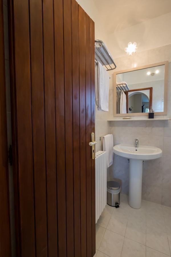 B&B Sestochilometro San Cataldo  Buitenkant foto