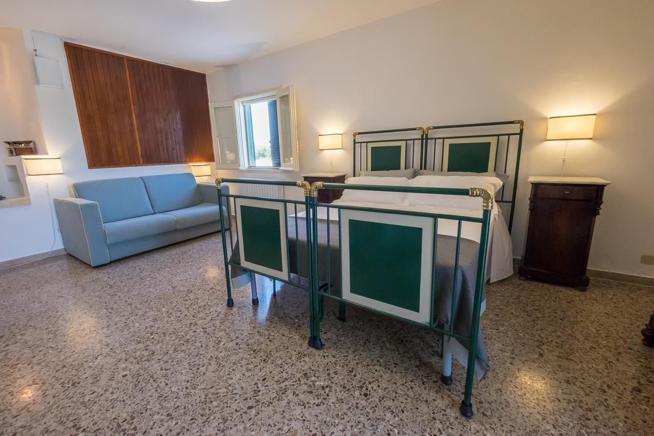 B&B Sestochilometro San Cataldo  Buitenkant foto