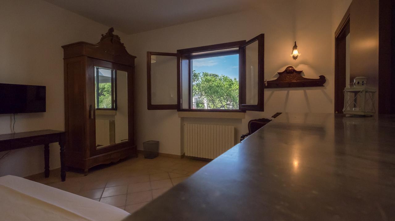 B&B Sestochilometro San Cataldo  Buitenkant foto